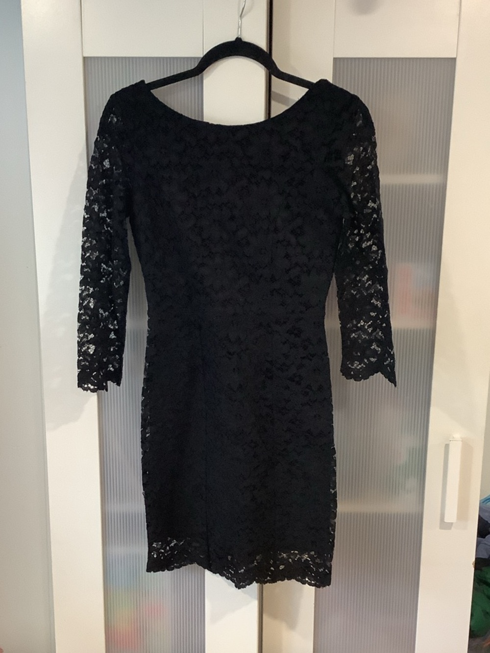 Classic Black Lace Women's Dress - Elegant Sheath Style